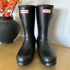 Womens Hunter Mid length Rain Boots